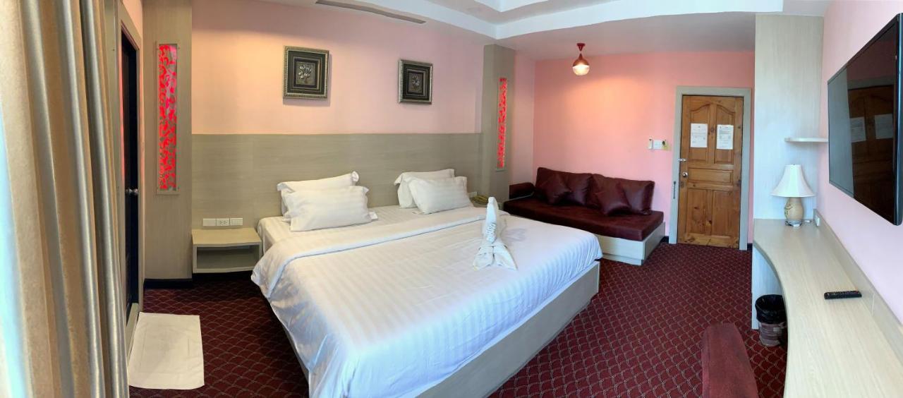 Hotel Romeo Palace פאטאיה מראה חיצוני תמונה
